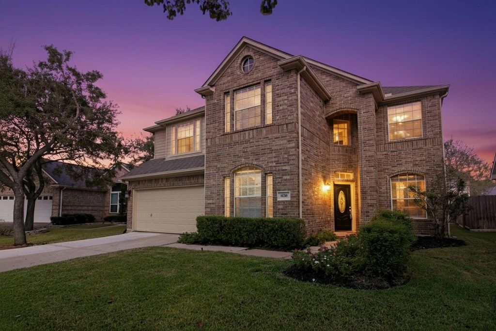 Photo of 1115 Oxford Mills Lane, Sugar Land, TX 77479 (MLS # 40630900)