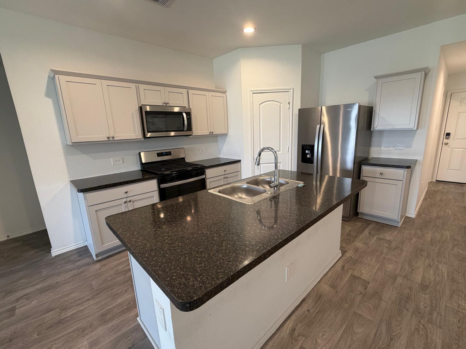 5415 Pinecliff Grove Court