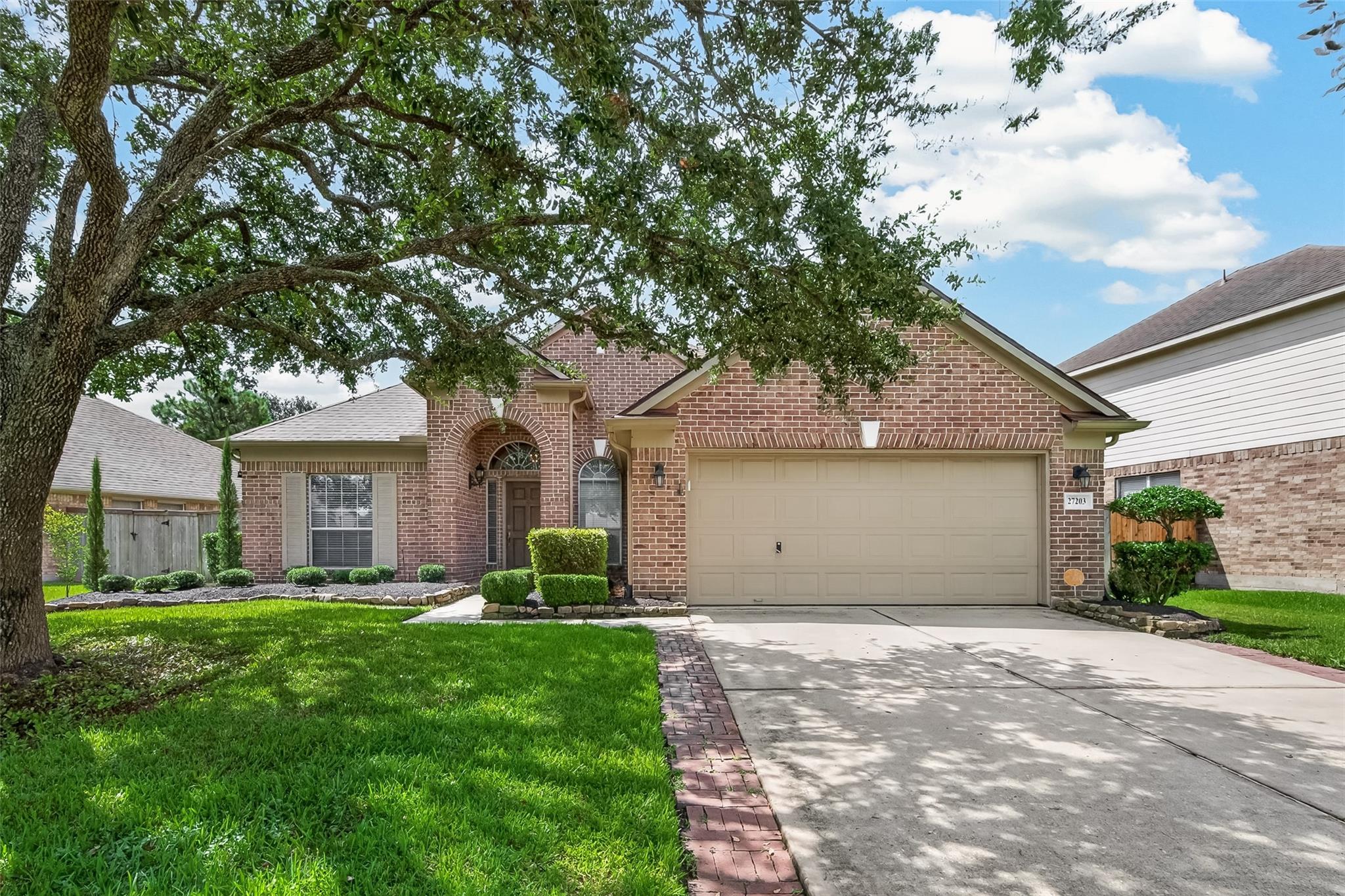 27203 Kendal Ridge Lane