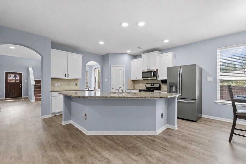 Photo of 28619 Riverside Crest Lane, Huffman, TX 77336 (MLS # 47807912)