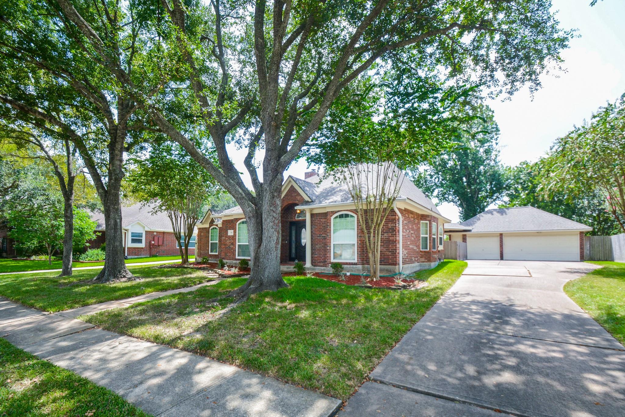 705 Eagle Lakes Drive