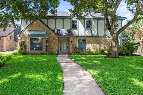 Photo of 3174 La Quinta Drive, Missouri City, TX 77459 (MLS # 42634929)