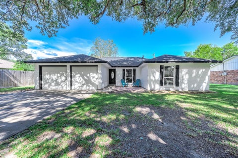 Photo of 3713 Wilshire Drive, Alvin, TX 77511 (MLS # 67482049)