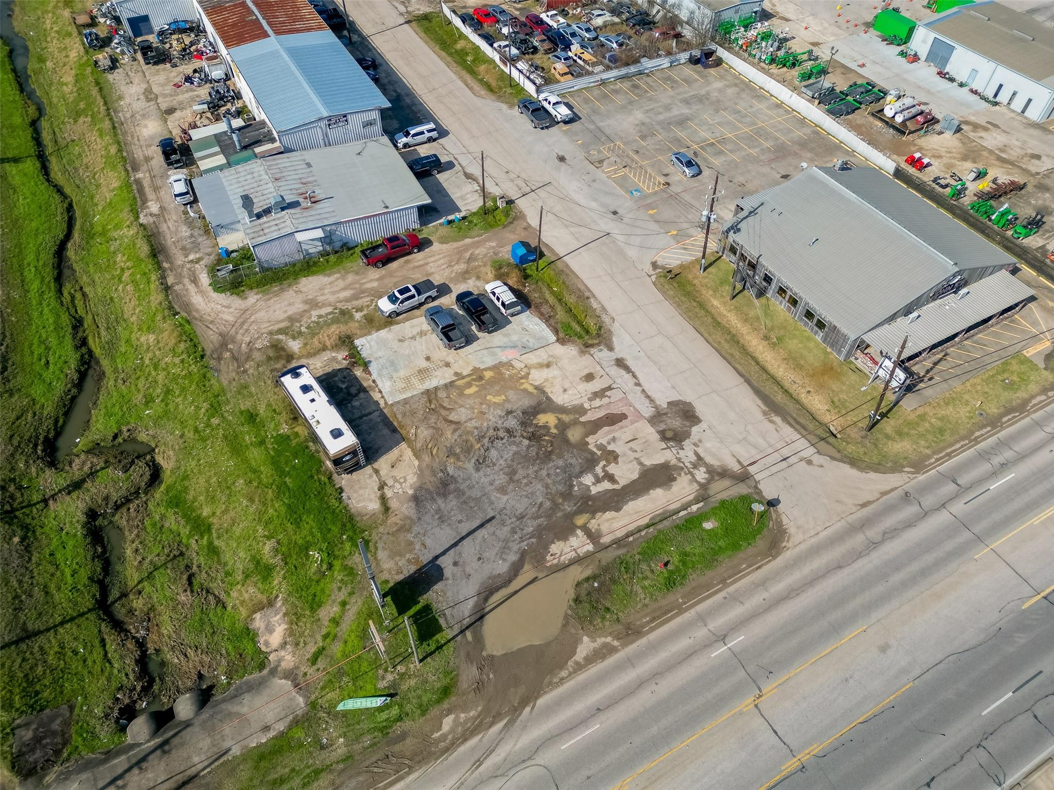 14915 Fm 2100 Road