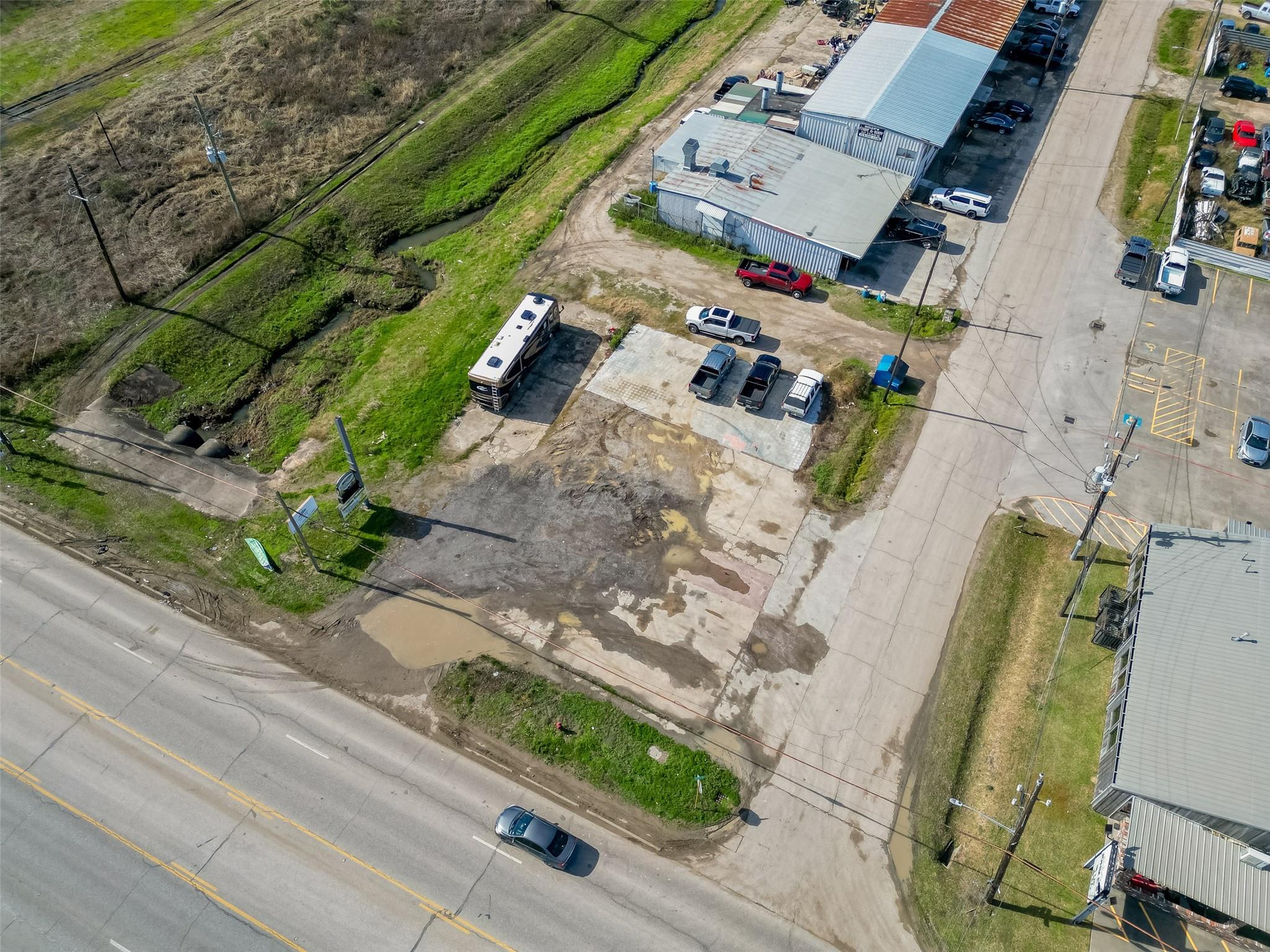 14915 Fm 2100 Road