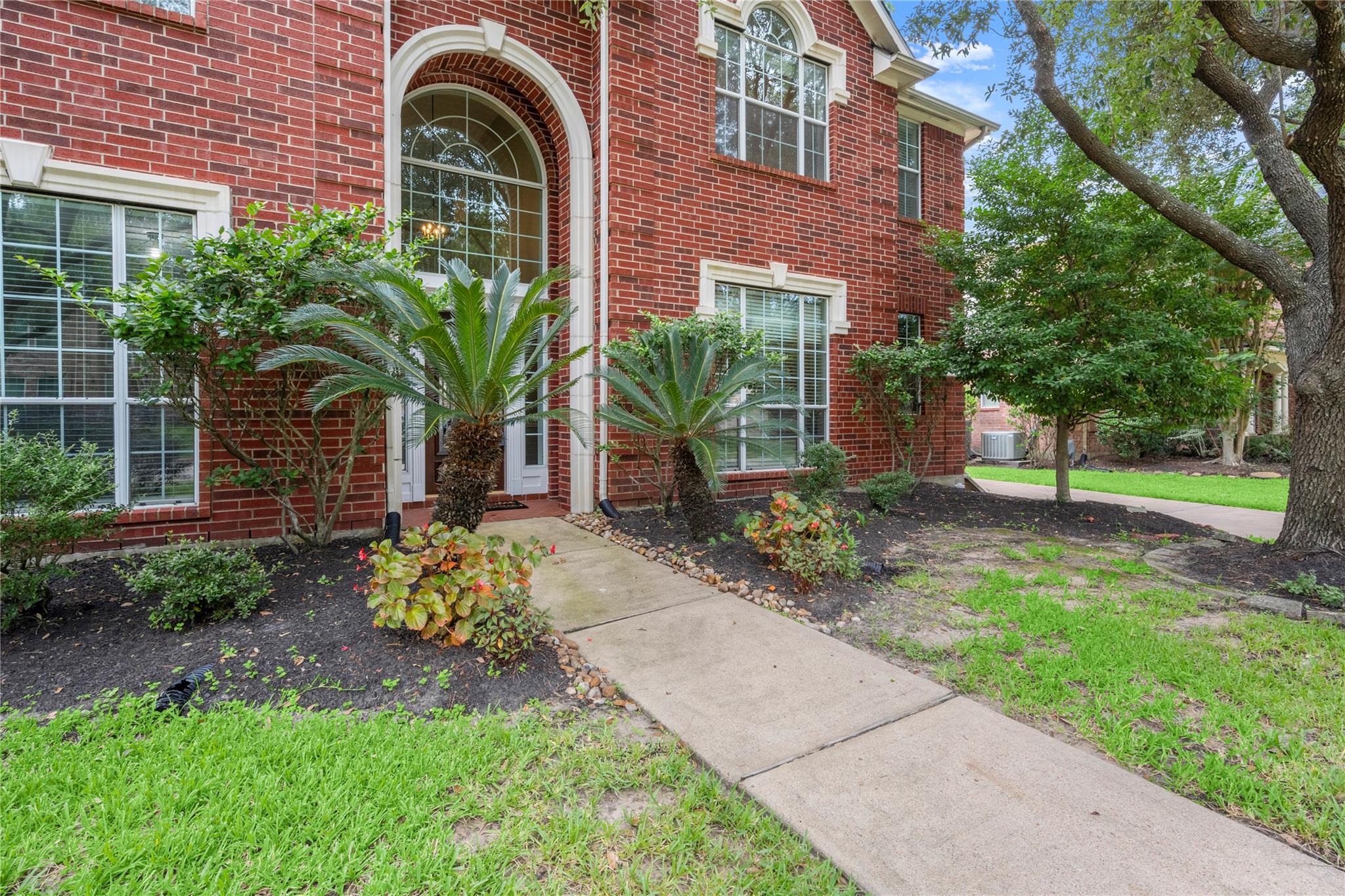 9607 Woodcliff Lake Drive