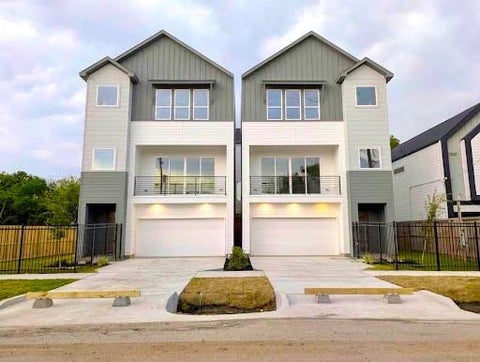 Photo of 3312 Live Oak Street, Houston, TX 77004 (MLS # 13991574)