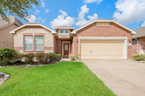 Photo of 8922 Cedar Mound Lane, Houston, TX 77083 (MLS # 13006002)