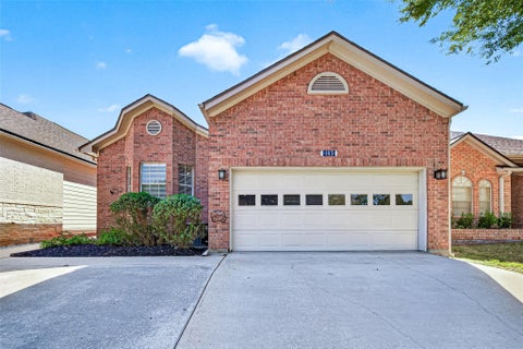 Photo of 103 Fairway View Court, Montgomery, TX 77356 (MLS # 56917862)