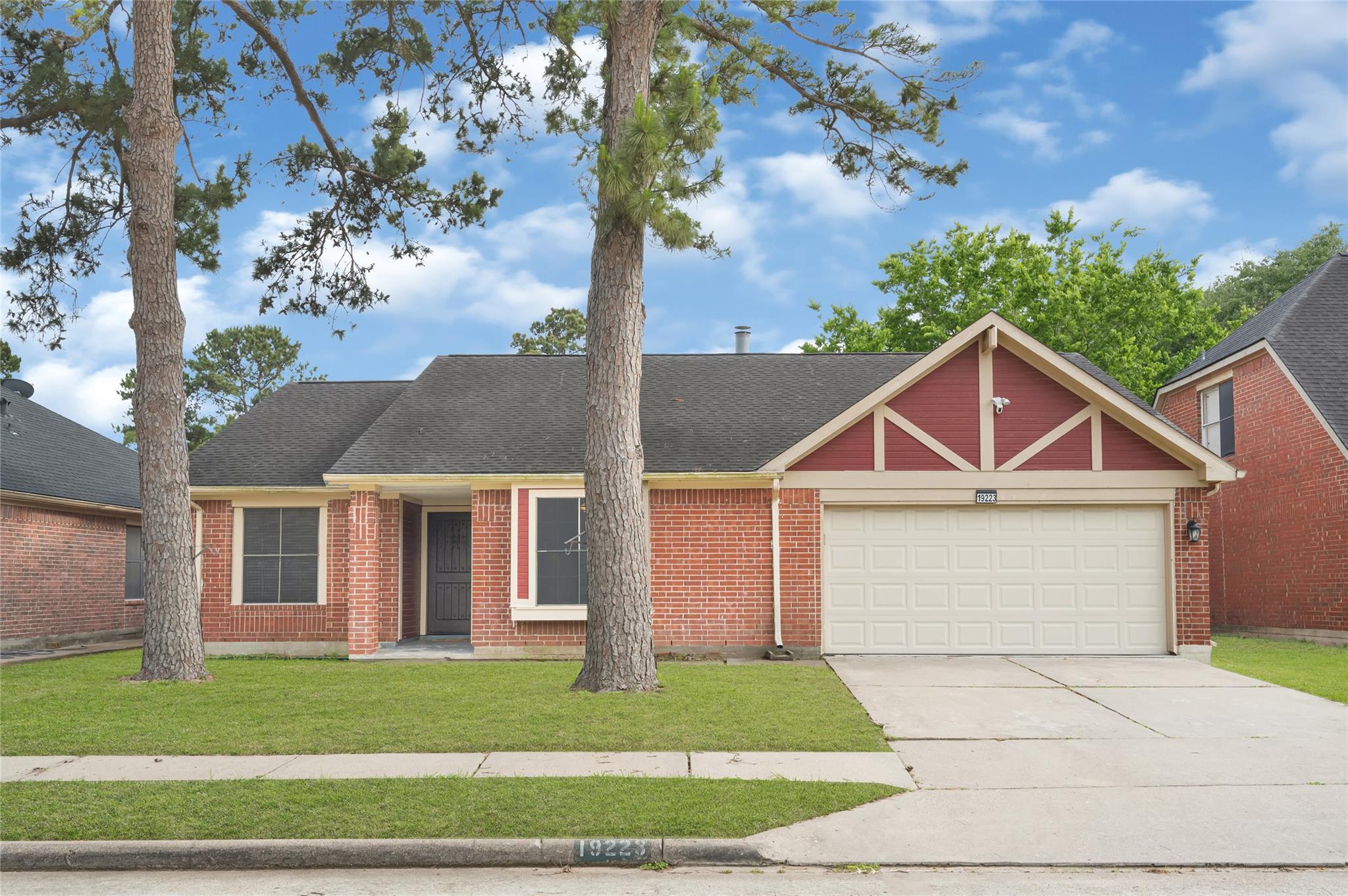 19223 Bristlestar Drive