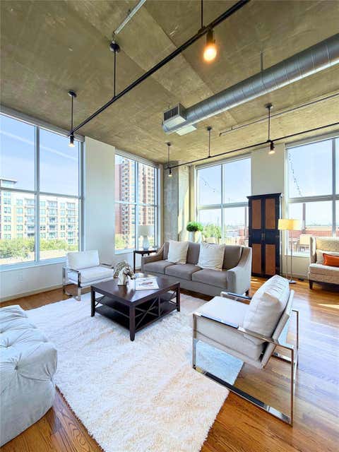 Photo of 4899 Montrose Boulevard #1113, Houston, TX 77006 (MLS # 29369867)