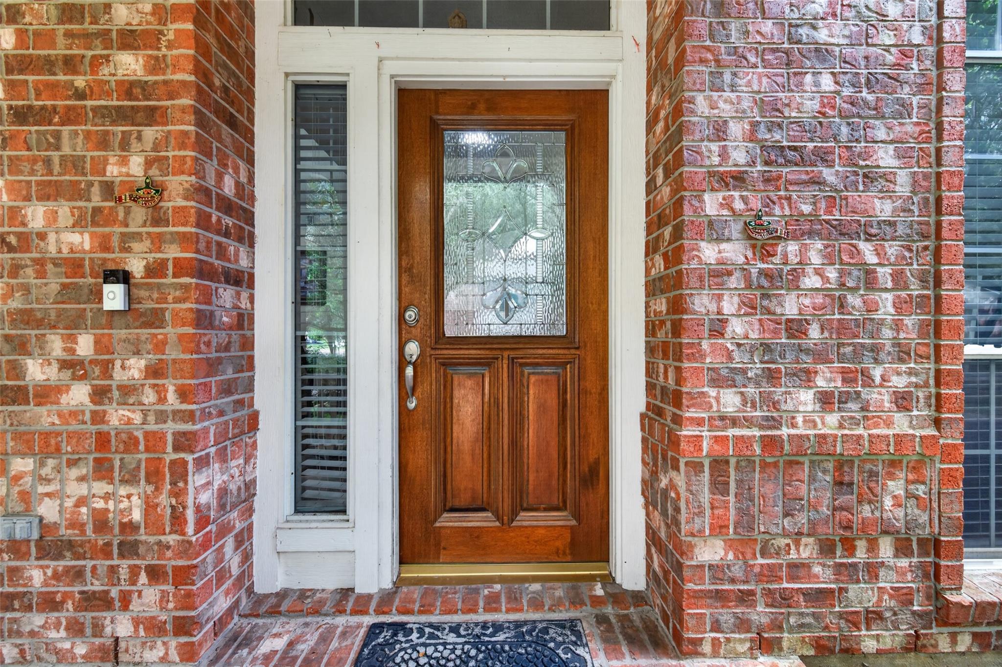 214 Kentwood Ridge Court