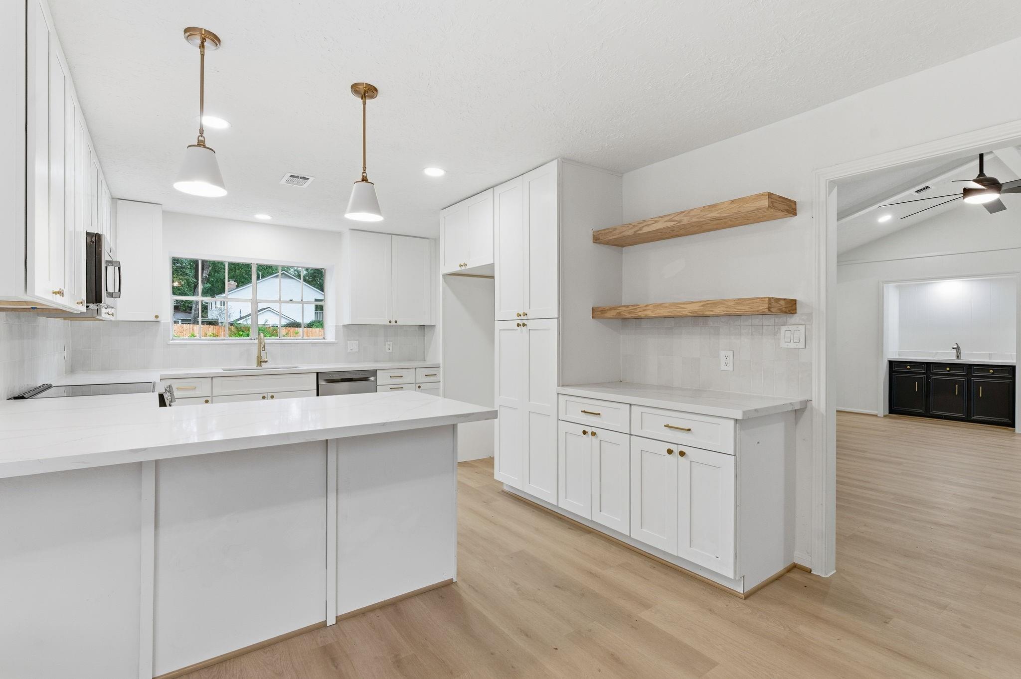 13107 Oak Plaza Drive