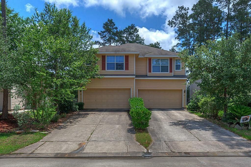 Photo of 98 E Stedhill Loop, The Woodlands, TX 77384 (MLS # 63308825)