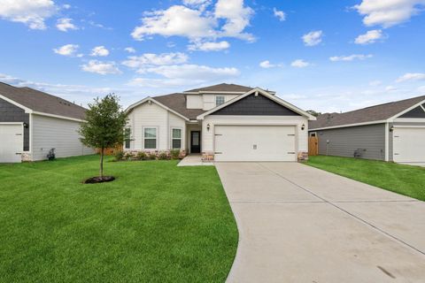 Photo of 10377 Red Cardinal Drive, Cleveland, TX 77328 (MLS # 39406226)