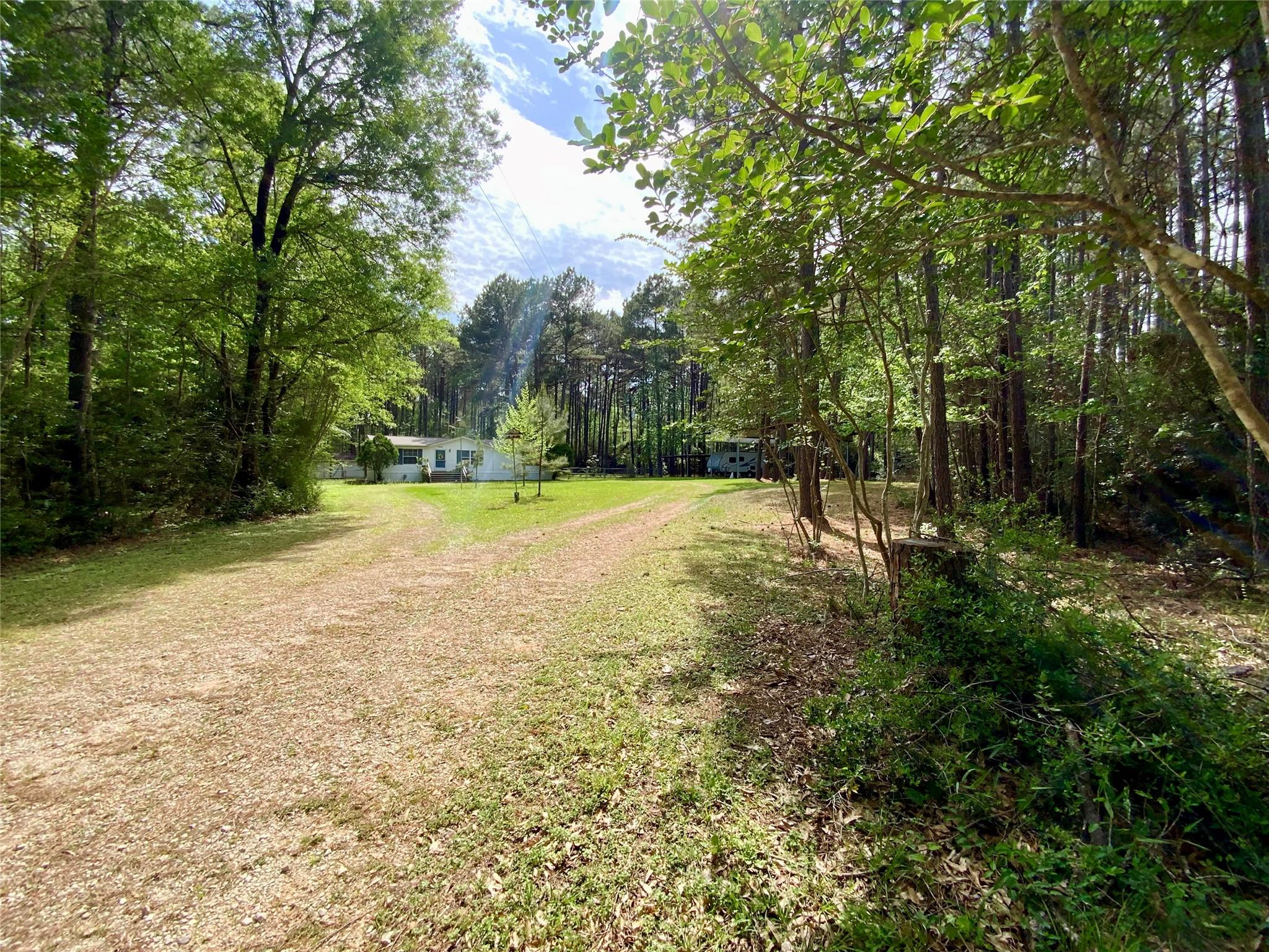 8256 Us Highway 190 E