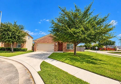 Photo of 6902 Iris Court, Baytown, TX 77521 (MLS # 3597131)