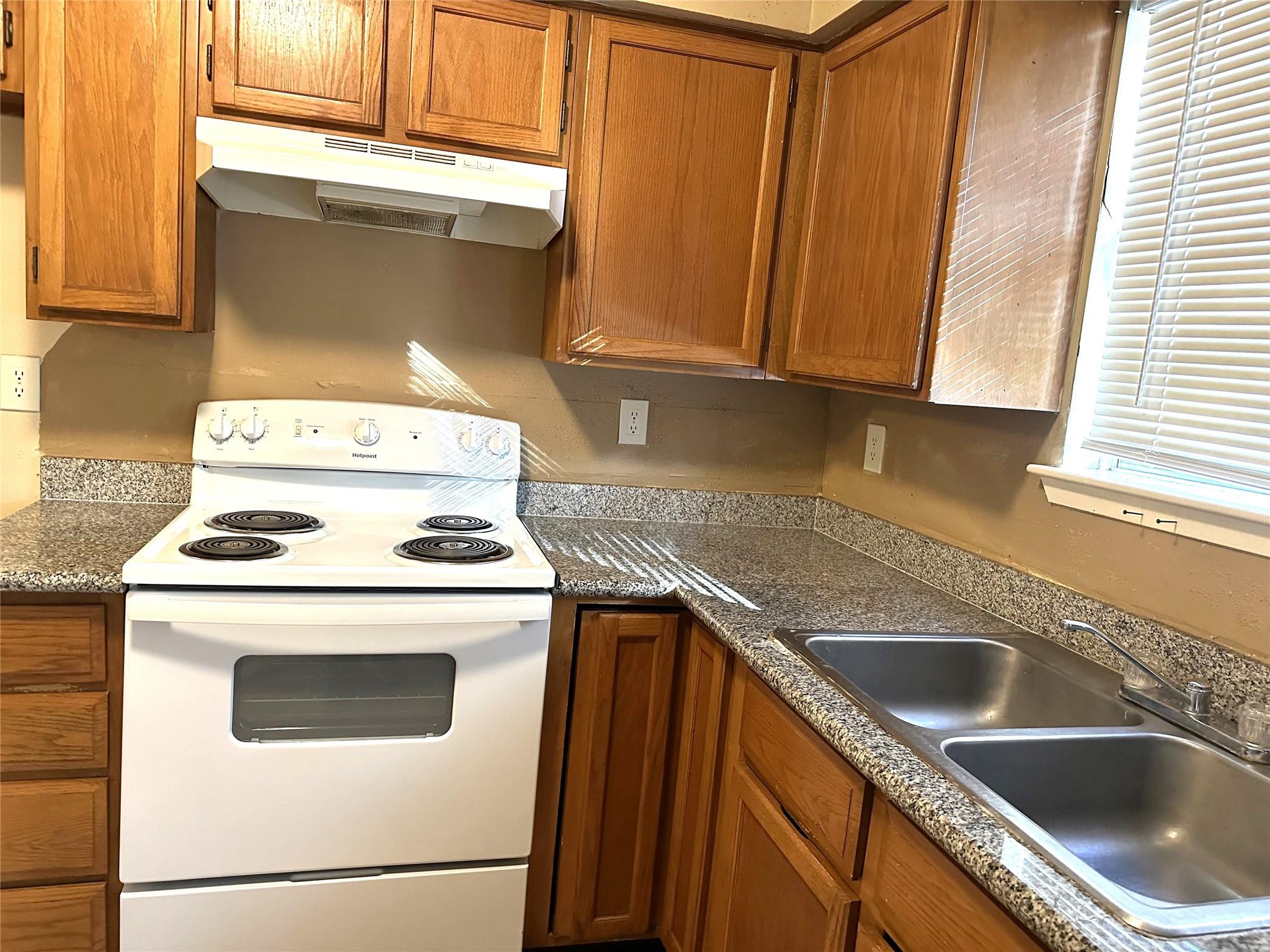 614 Live Oak Drive