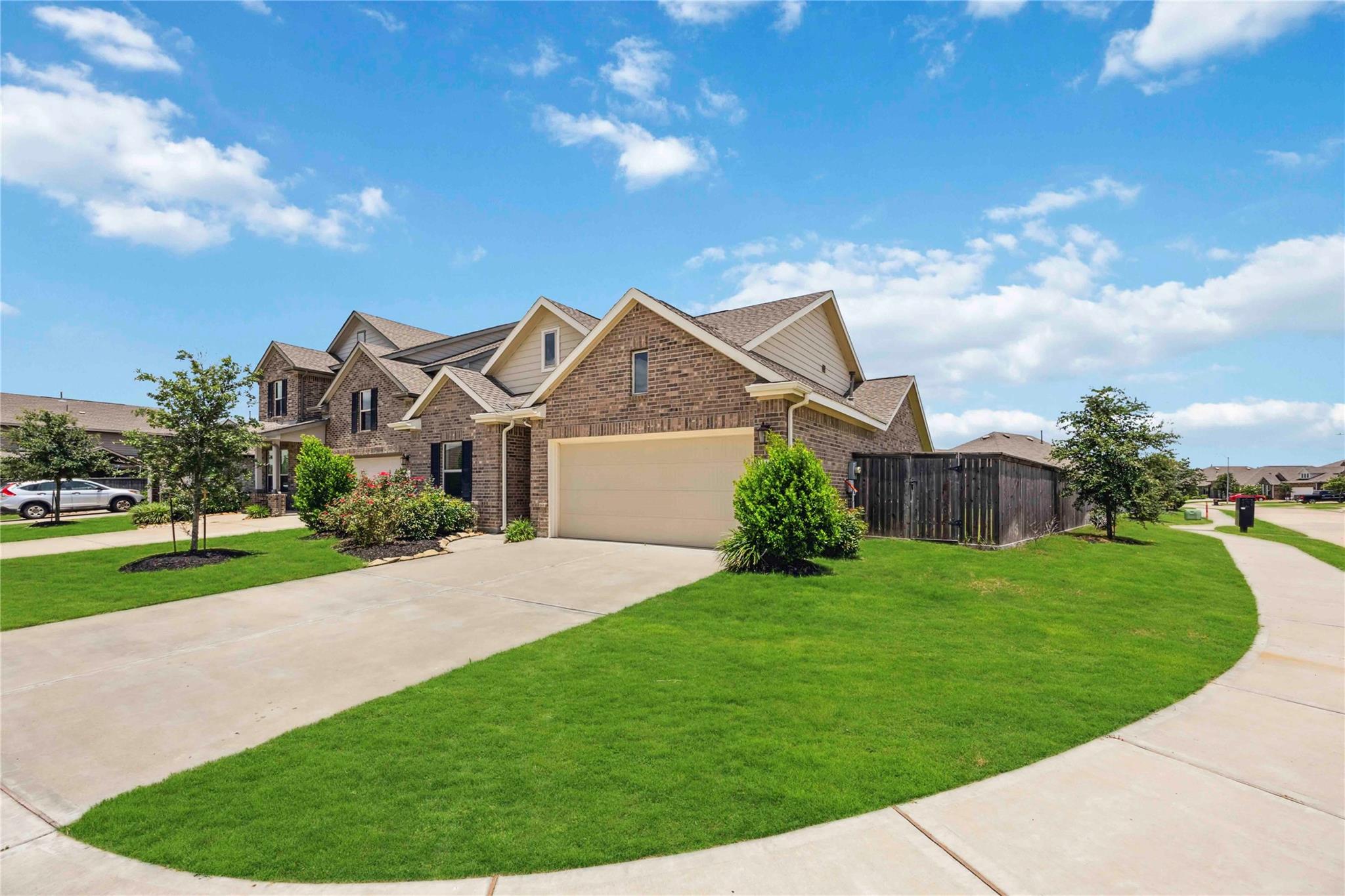 2539 Blazing Star Drive