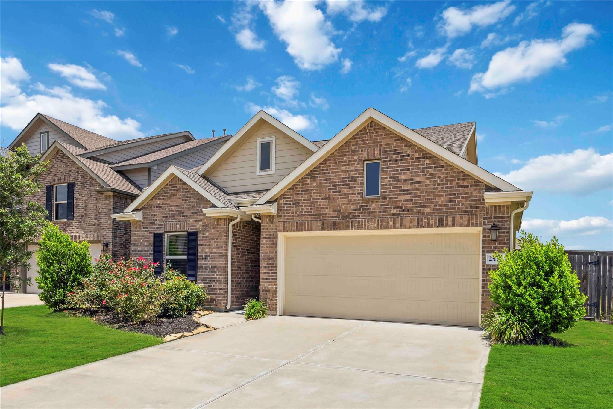 2539 Blazing Star Drive