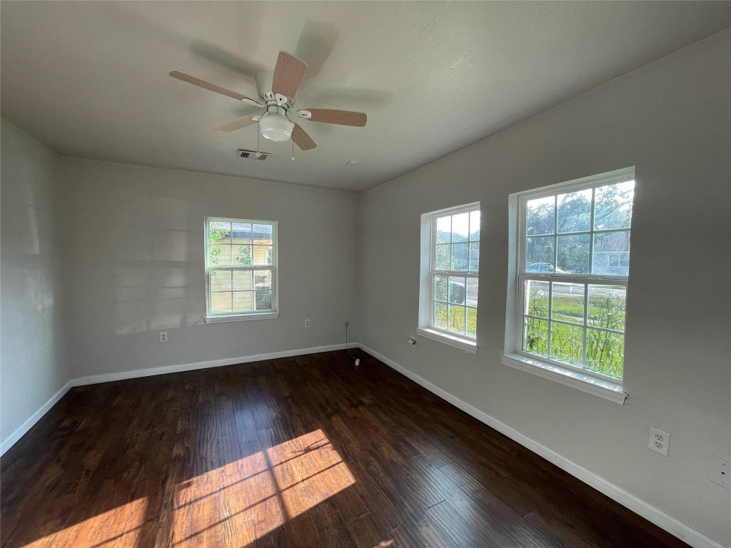 Photo of 7227 Saint Augustine Street, Houston, TX 77021 (MLS # 52797960)