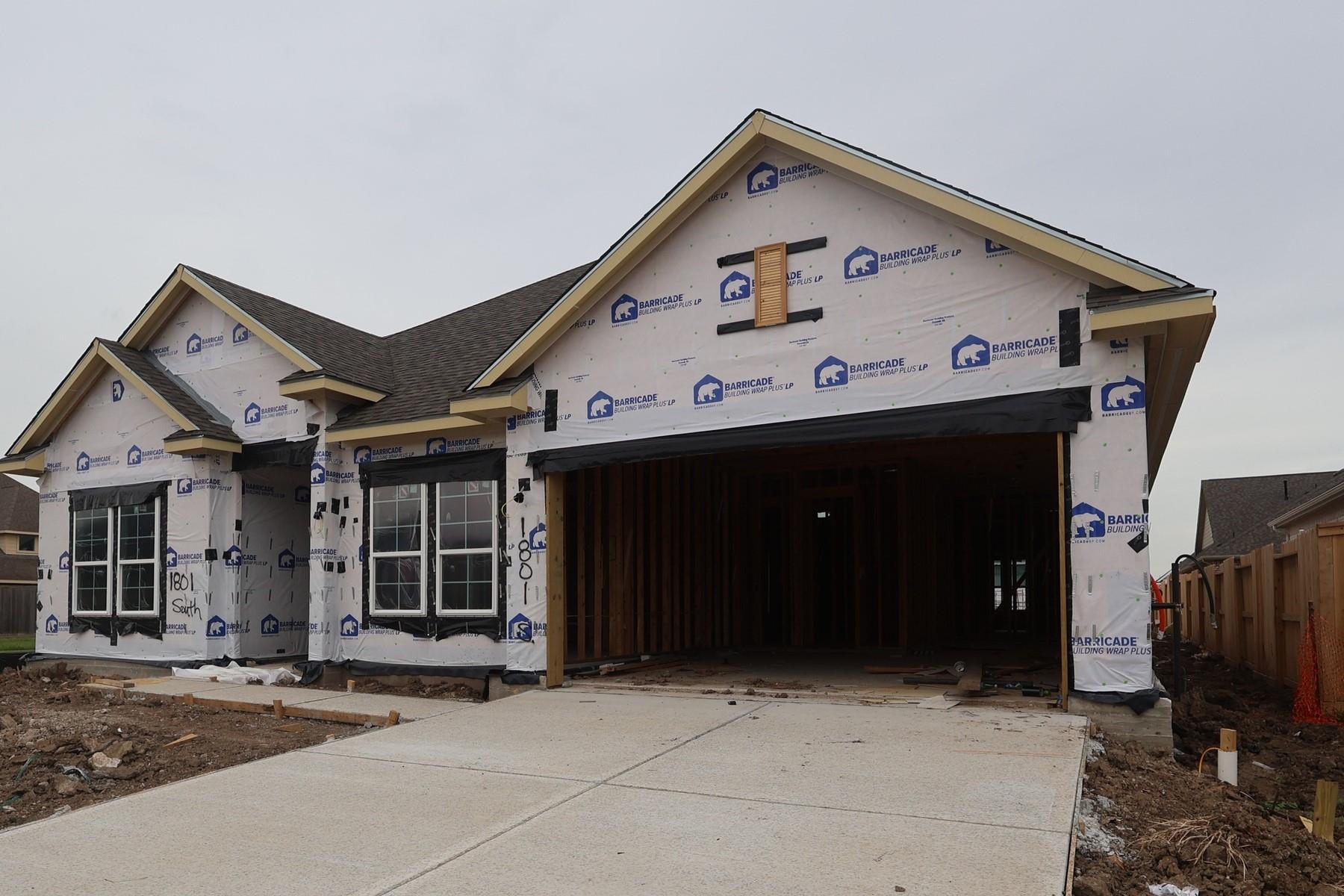1801 S Wildflower Drive