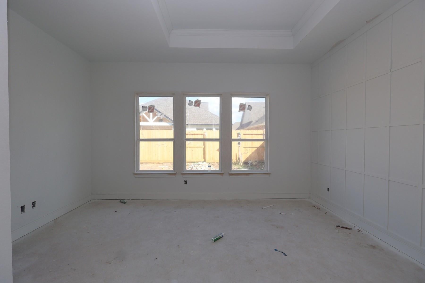 1801 S Wildflower Drive