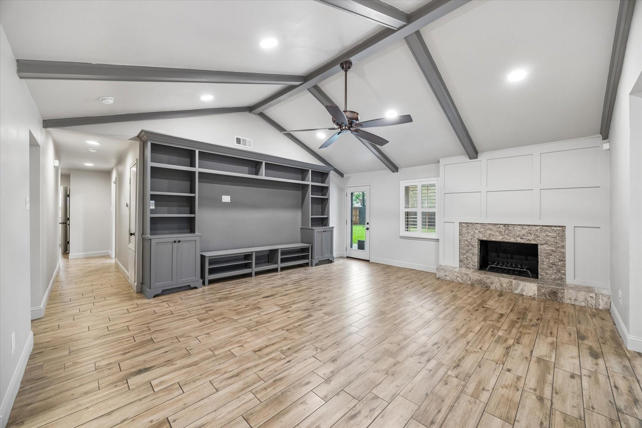 10602 Del Monte Drive