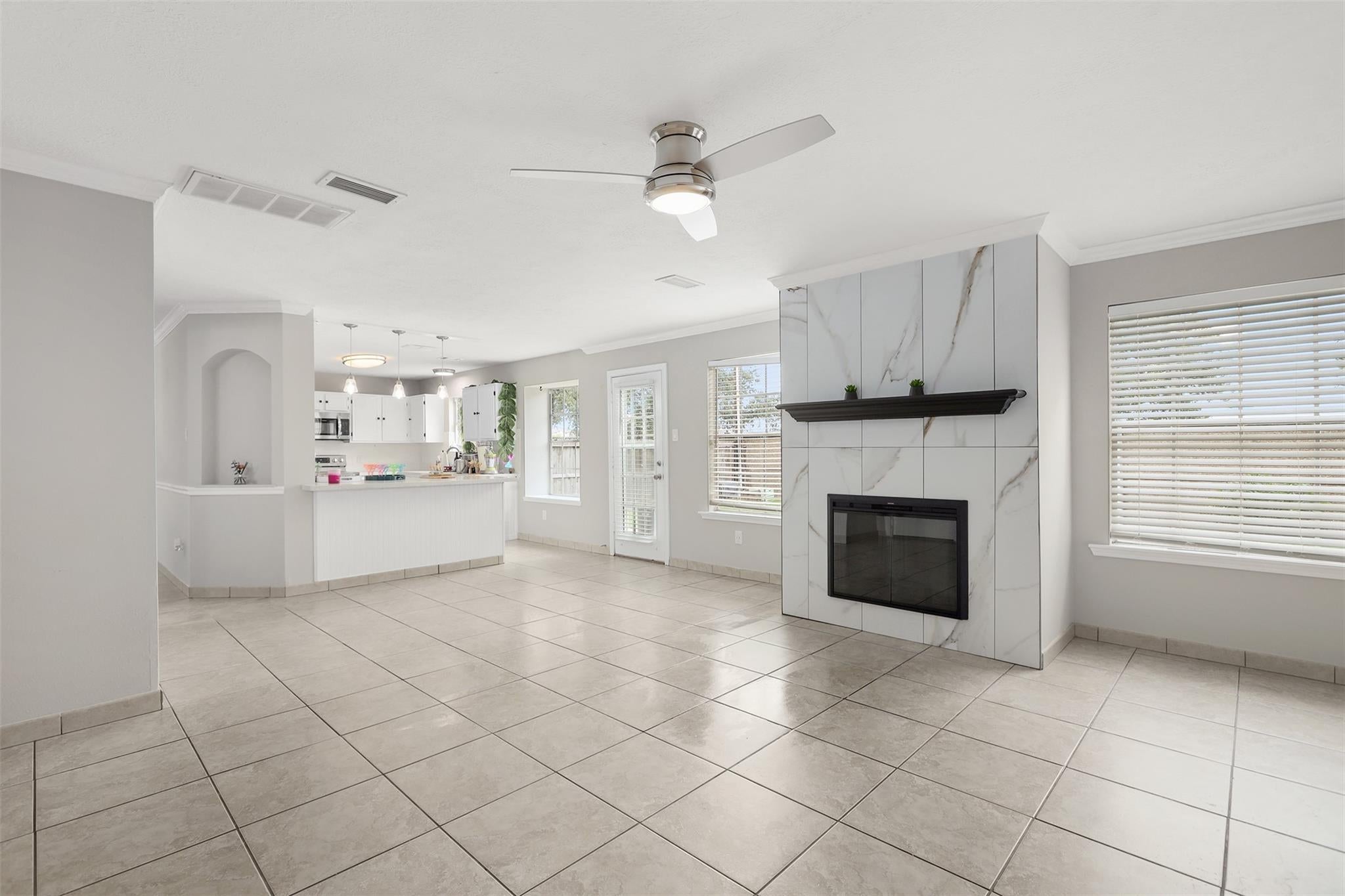 602 Oak Briar Drive