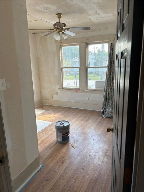 Tiny photo for 7807 Queen Street, Houston, TX 77028 (MLS # 86744320)