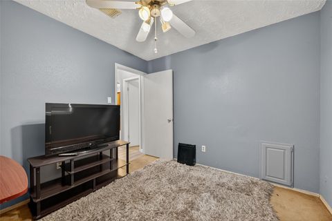 Tiny photo for 13426 Whitchurch Way, Houston, TX 77015 (MLS # 12449523)