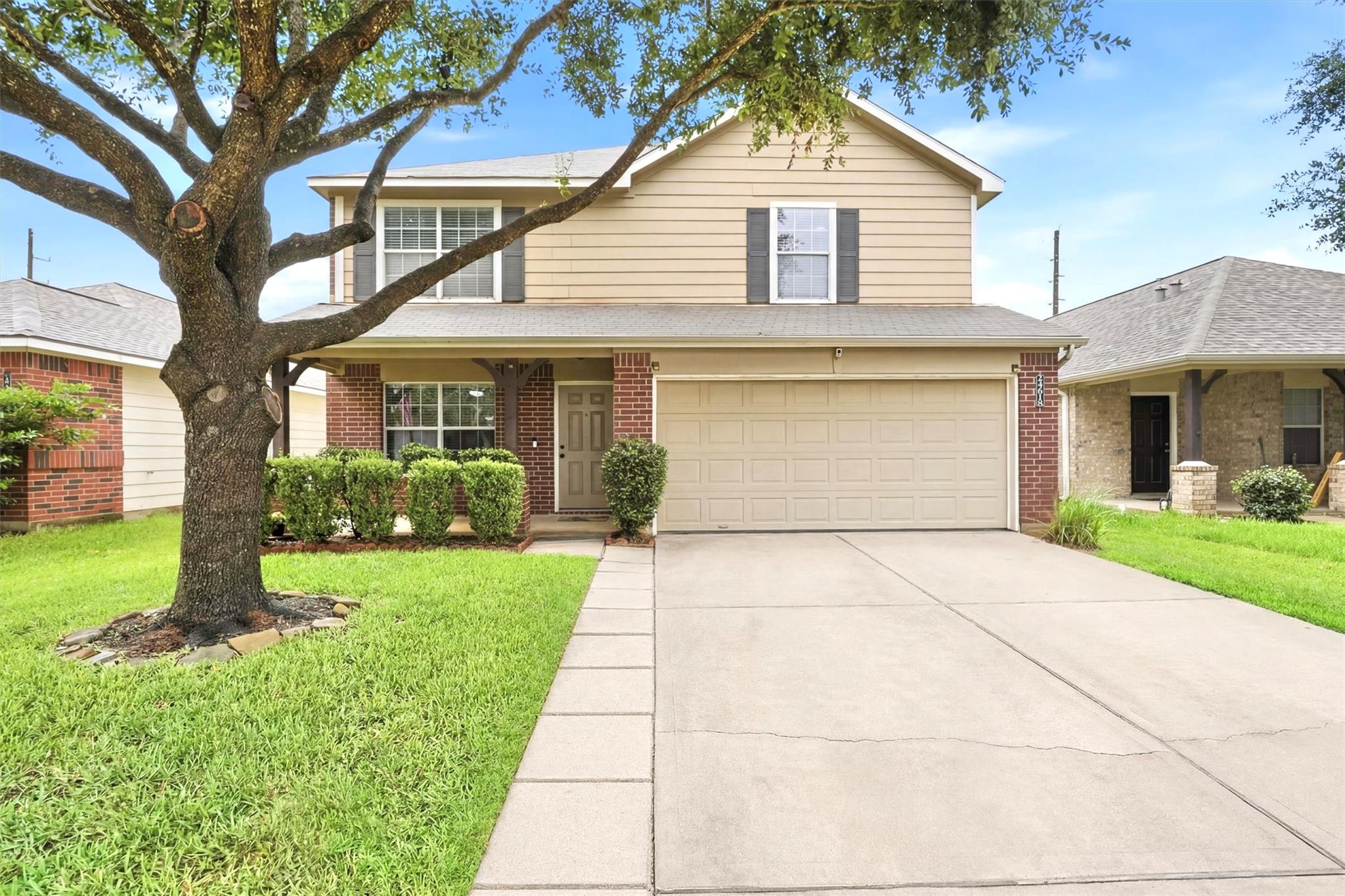 24618 Lakecrest Village Drive