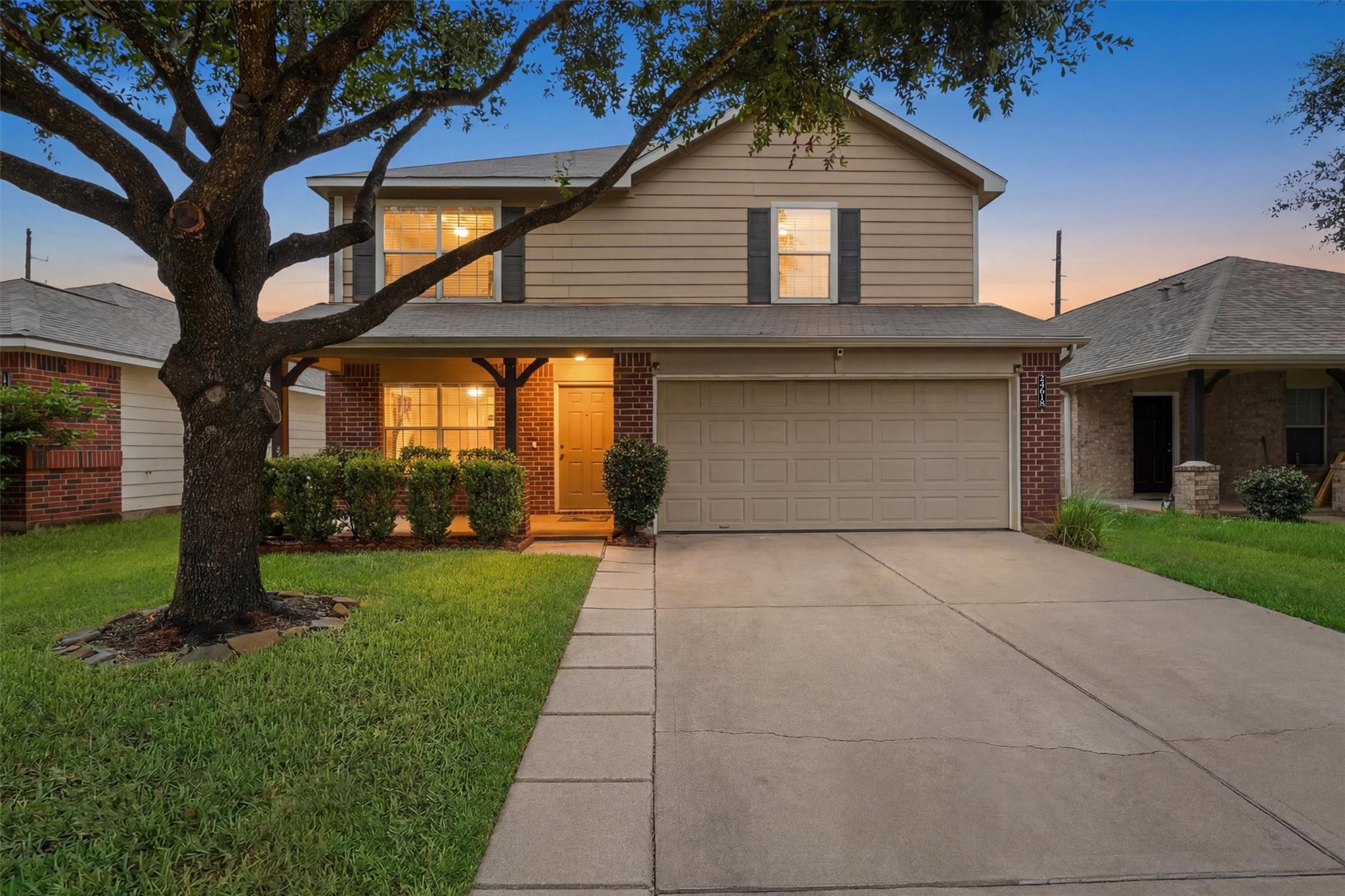 24618 Lakecrest Village Drive