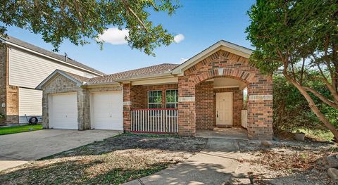 Photo of 24615 Amberleaf Ct, Katy, TX 77494 (MLS # 30432459)