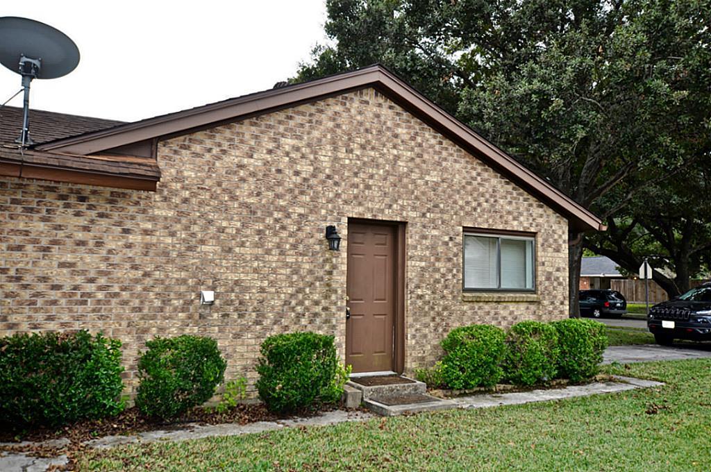 503 Lakeland Drive