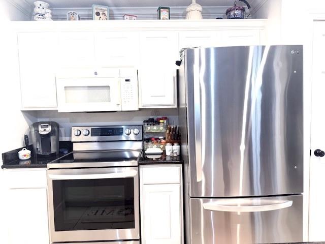418 Garland Drive 214