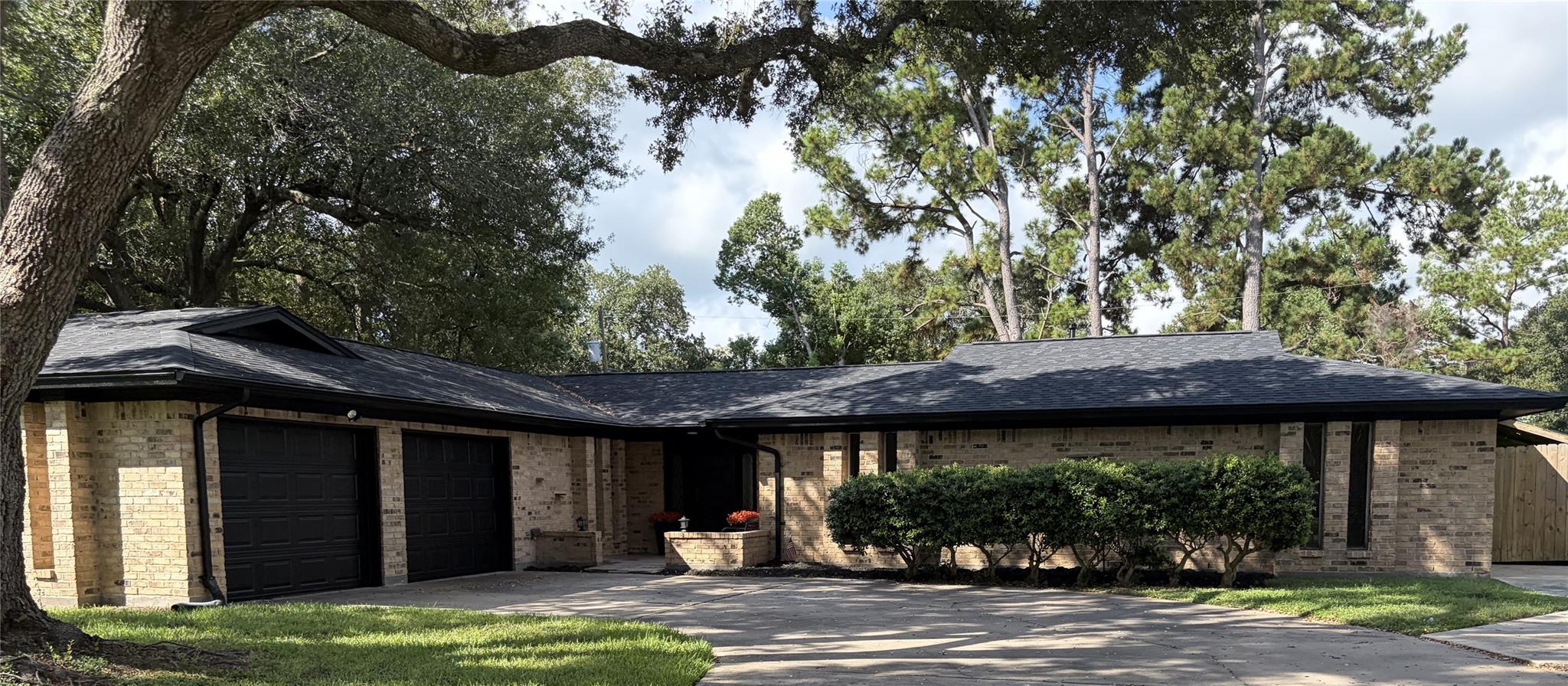 410 Riverside Drive