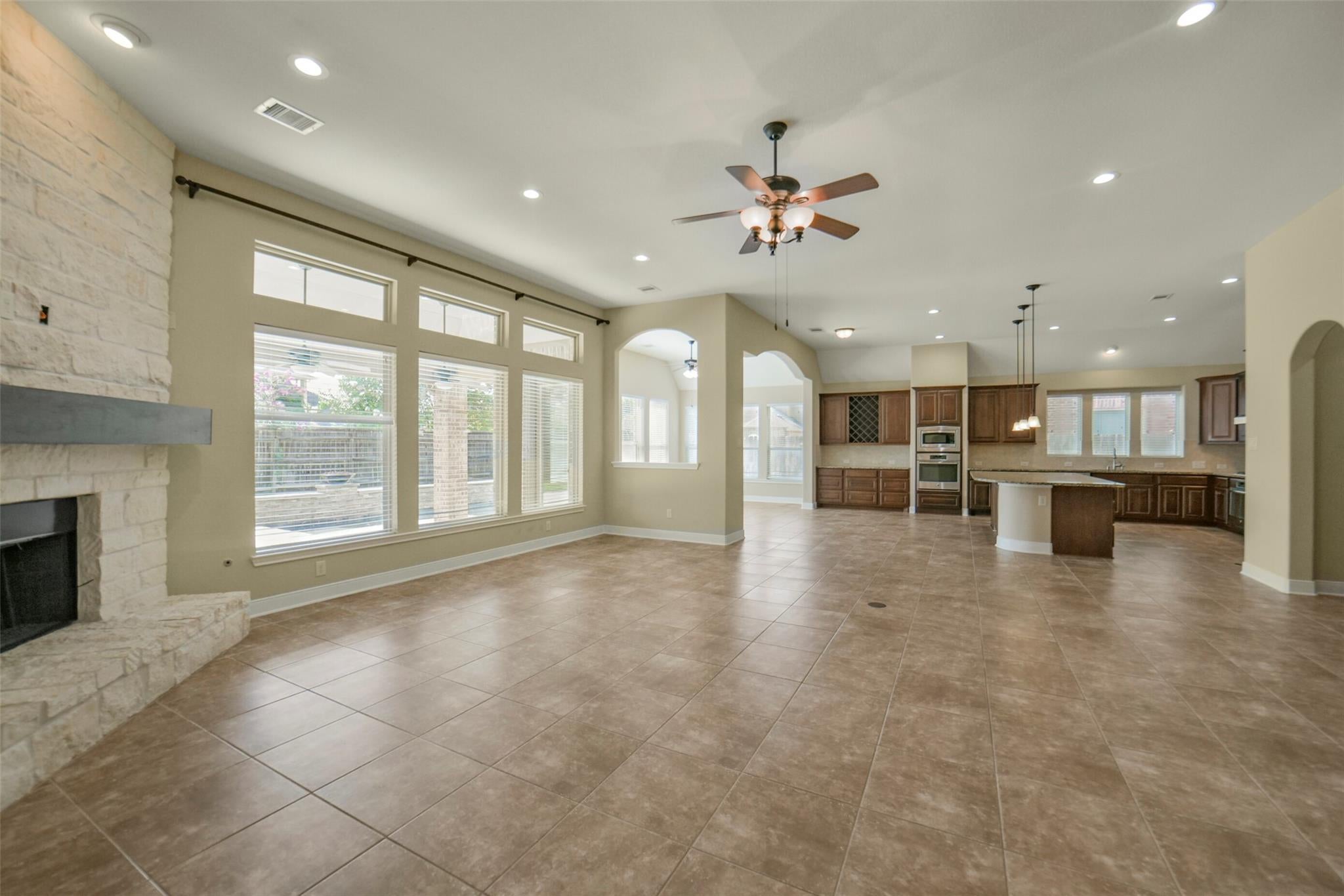 2307 Draycutt Drive