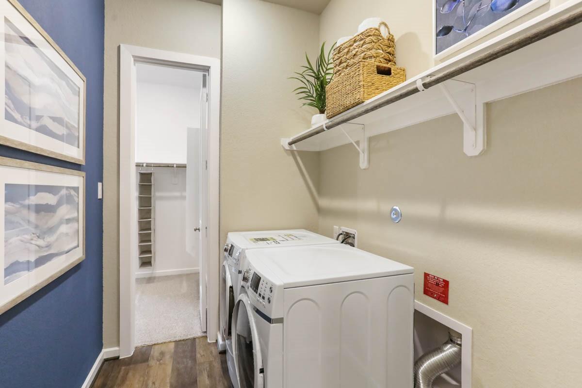 10918 Crescent Spring Drive