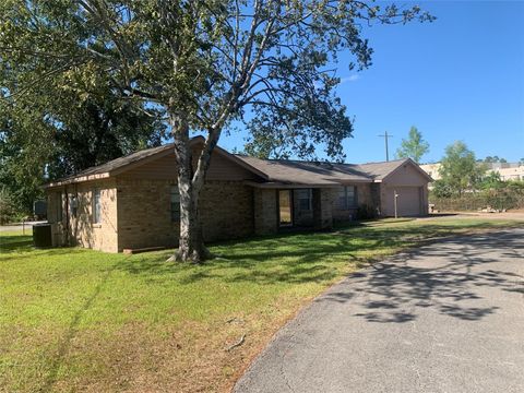 Photo of 22047 E Hammond Drive, Porter, TX 77365 (MLS # 88281832) Photo of 22047 E Hammond Drive, Porter, TX 77365 (MLS # 88281832)