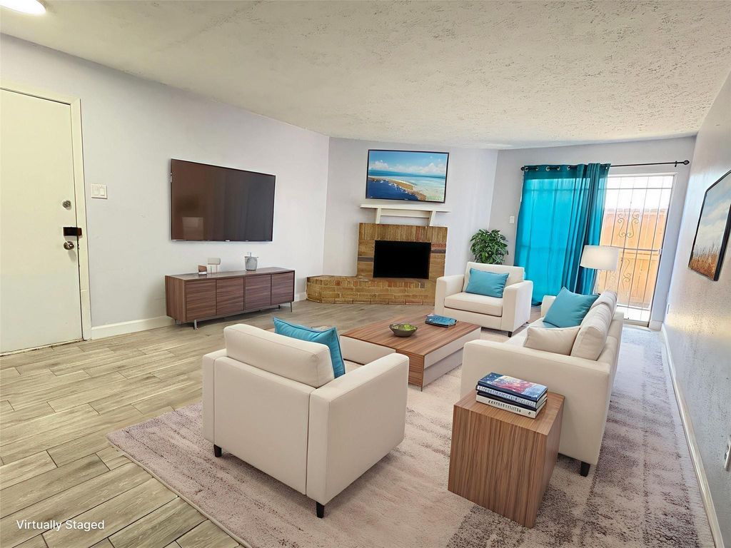 Photo of 10555 Turtlewood Court #804, Houston, TX 77072 (MLS # 8819798)