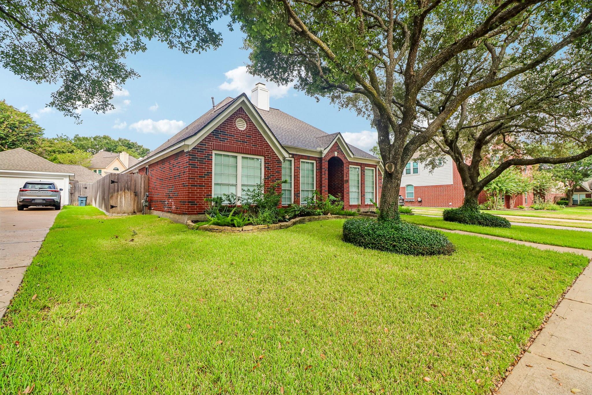 1906 Dawn Hollow Lane