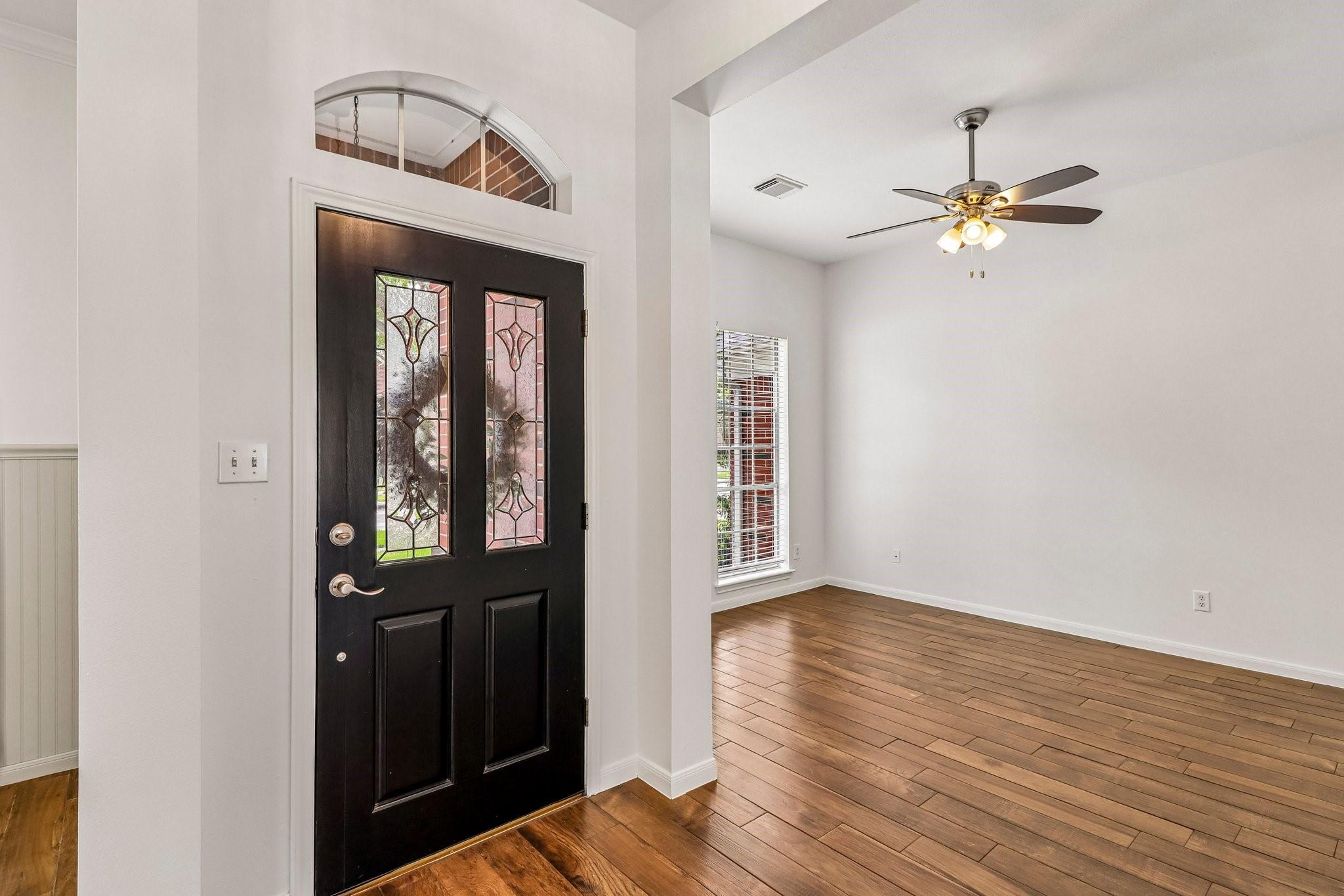 1906 Dawn Hollow Lane