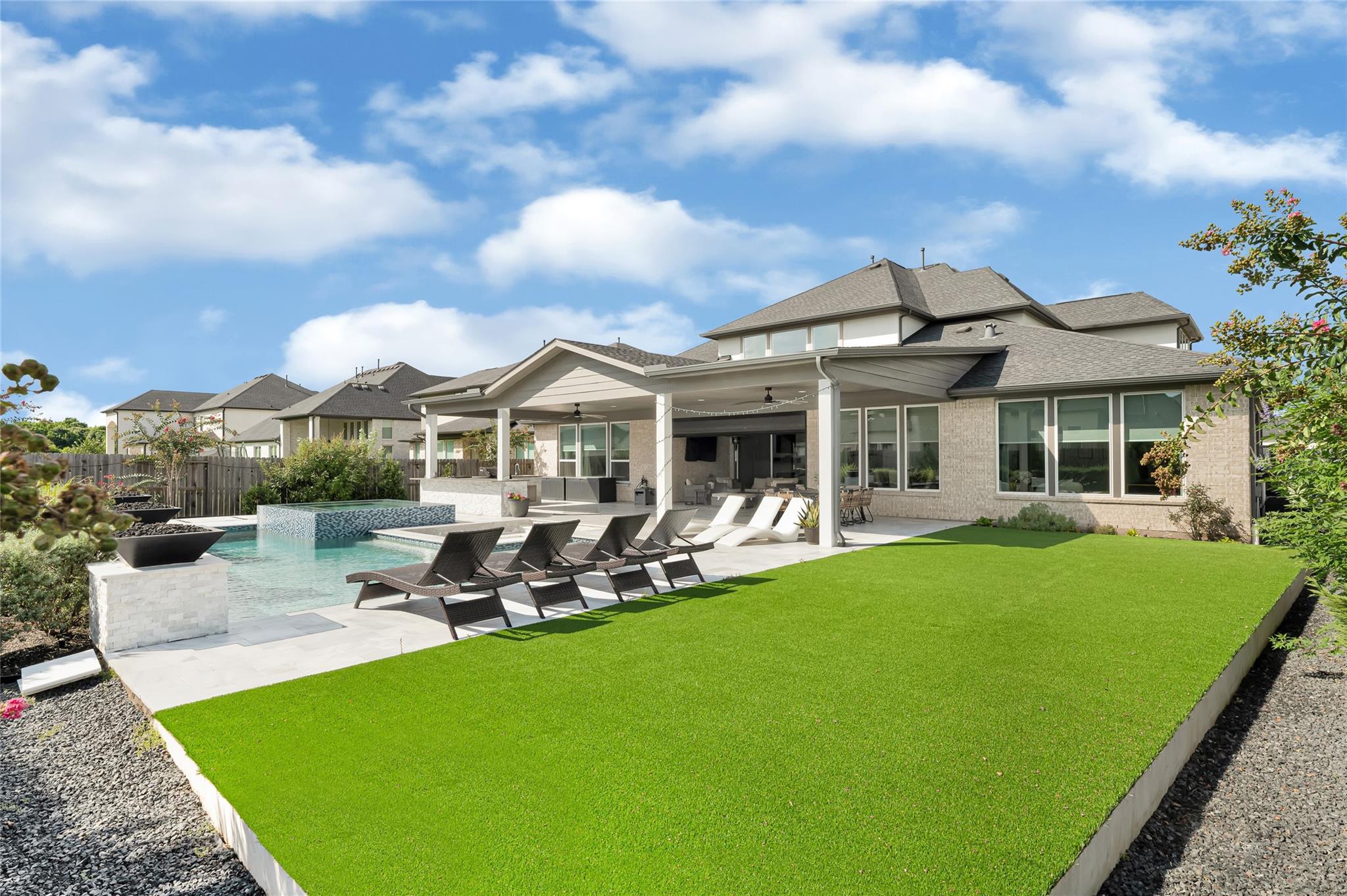 2411 Fountain Breeze Drive
