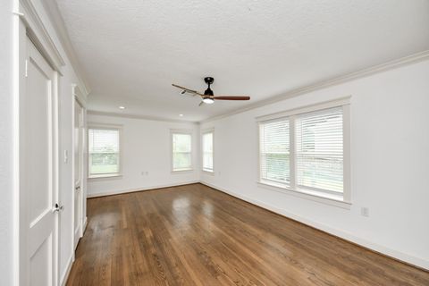 Tiny photo for 609 Reid Street, Houston, TX 77022 (MLS # 73661890)