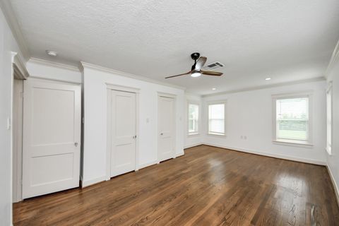Tiny photo for 609 Reid Street, Houston, TX 77022 (MLS # 73661890)