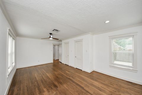 Tiny photo for 609 Reid Street, Houston, TX 77022 (MLS # 73661890)