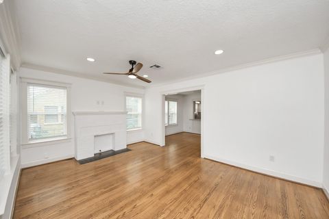 Tiny photo for 609 Reid Street, Houston, TX 77022 (MLS # 73661890)