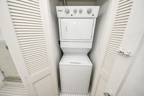 Tiny photo for 609 Reid Street, Houston, TX 77022 (MLS # 73661890)