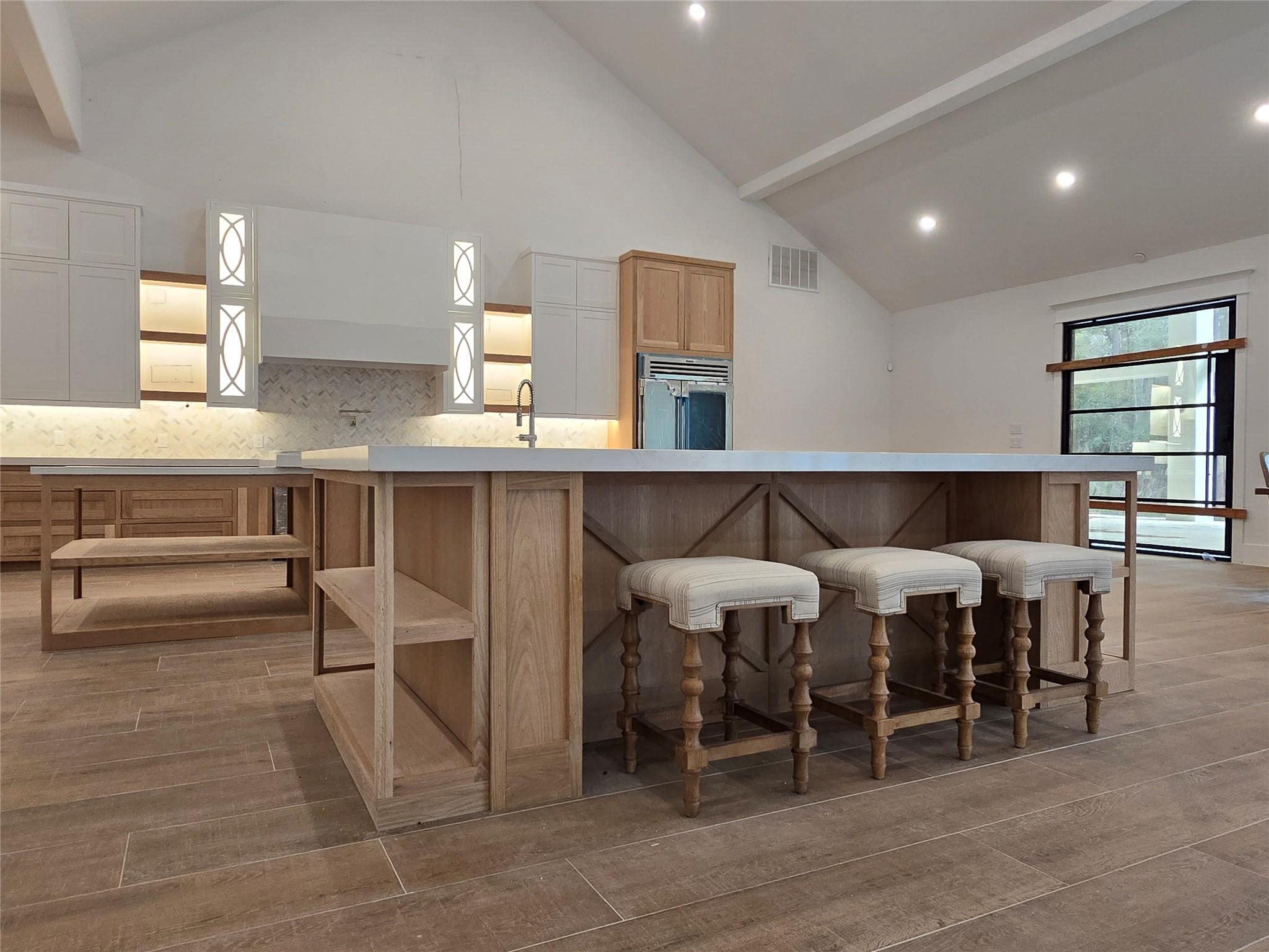 Montgomery, Texas, 77356, United States, 4 Bedrooms Bedrooms, ,6 BathroomsBathrooms,Residential,Active,2034305